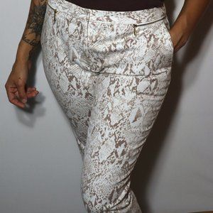 Calvin Klein Women's Chino White and Tan Pattern Casual Dress Pants Size 6